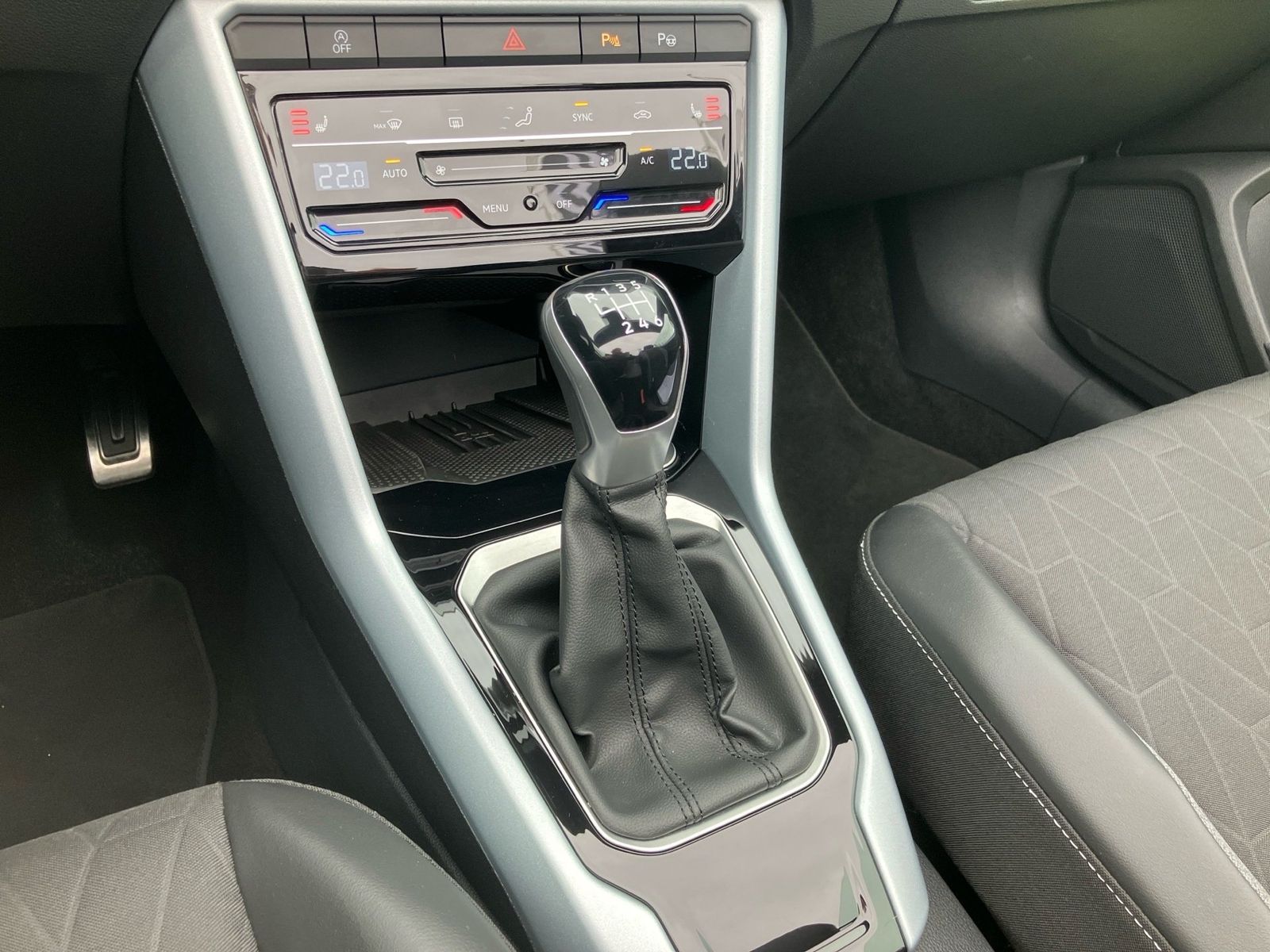 Volkswagen T-Roc - Bild 14