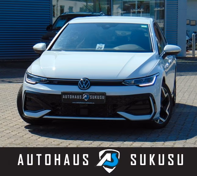 Volkswagen Golf VIII 1.5 eTSI DSG R-Line - ACC - Kamera -