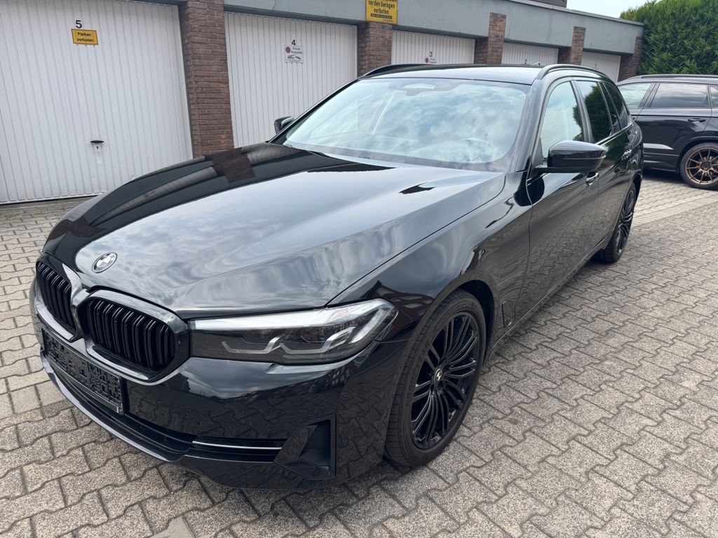 Image of BMW 530