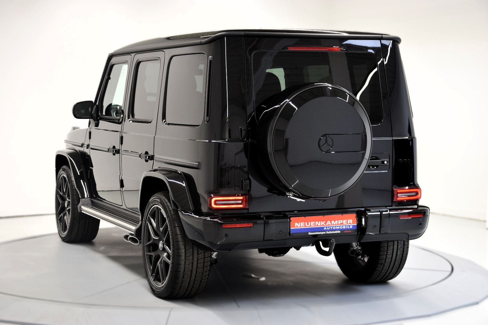 Fahrzeugabbildung Mercedes-Benz G 63 AMG Performance 360° Standheiz. Schiebedach