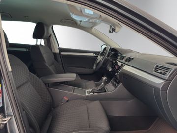 Bild 16 Skoda Superb Combi 2.0 TDI Ambition +NAVI+LED+ACC