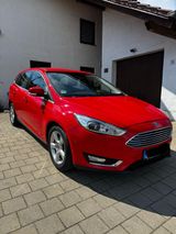 Ford Turnier 2.0 TDCi Titanium | Xenon | Navi|1HD