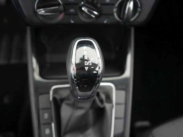 Fabia AMBITION TSI DSG+NAVI+SITZHEIZUNG+LED LICH