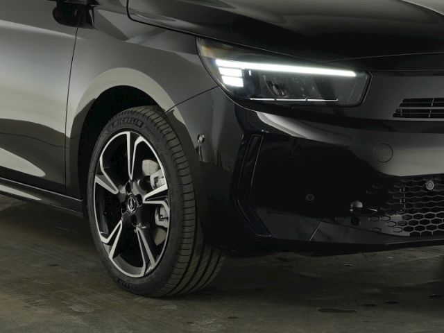 Corsa F FACELIFT GS AT+AHK+LED LICHT+RÜCKFAHRKAM