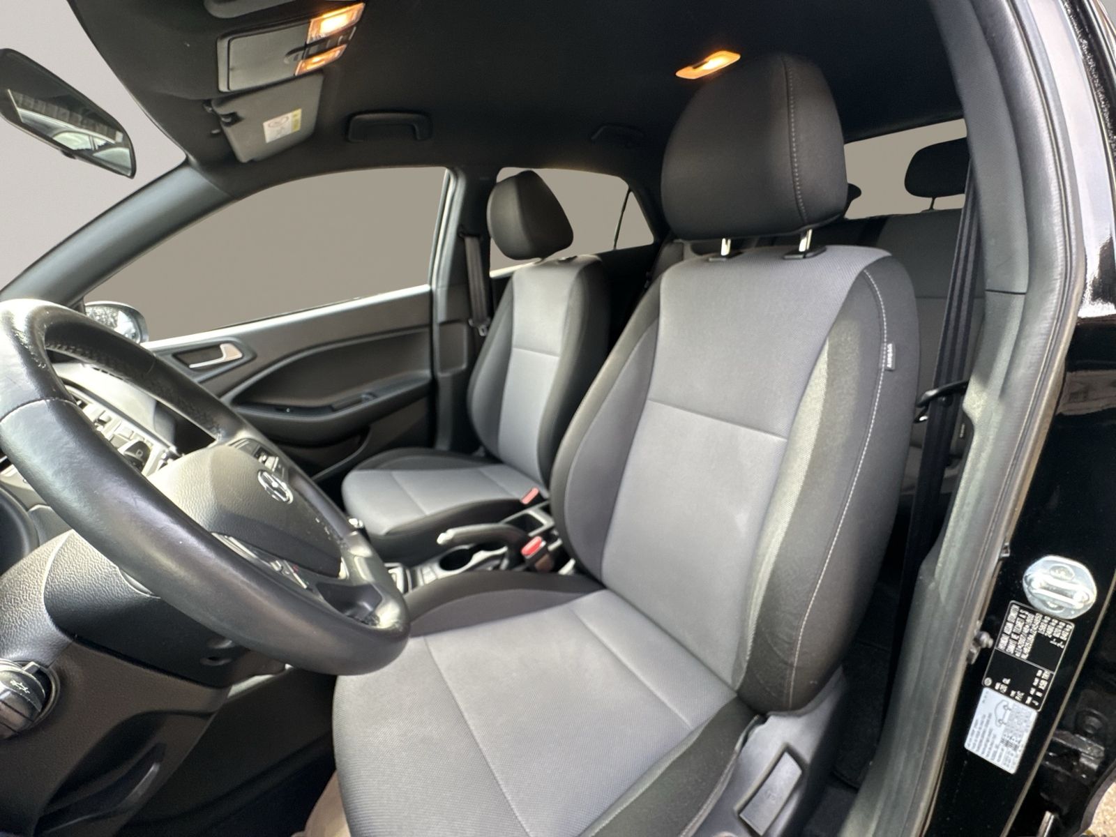 i20 1.2 Passion, Sitzheizung, Klima, ZV, Nebel,