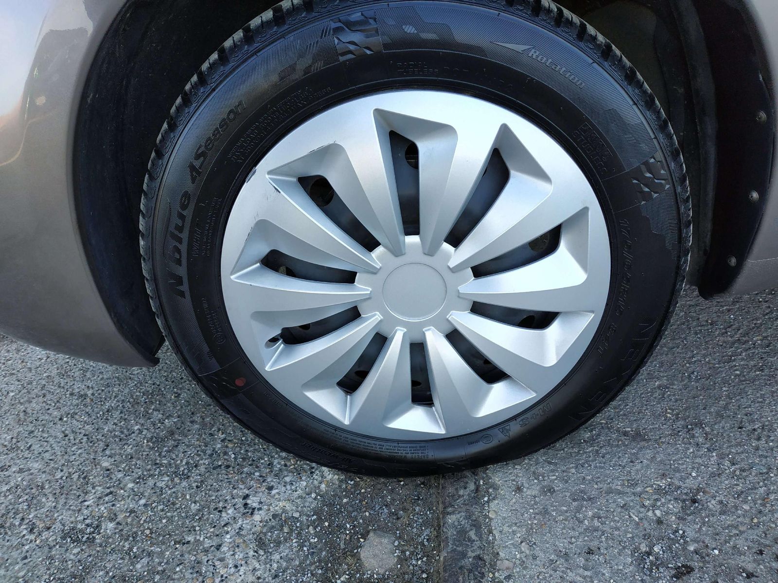 Note 1.4 Visia/ TÜV NEU/ Klima/ Ganzjahresreifen – Bild 12