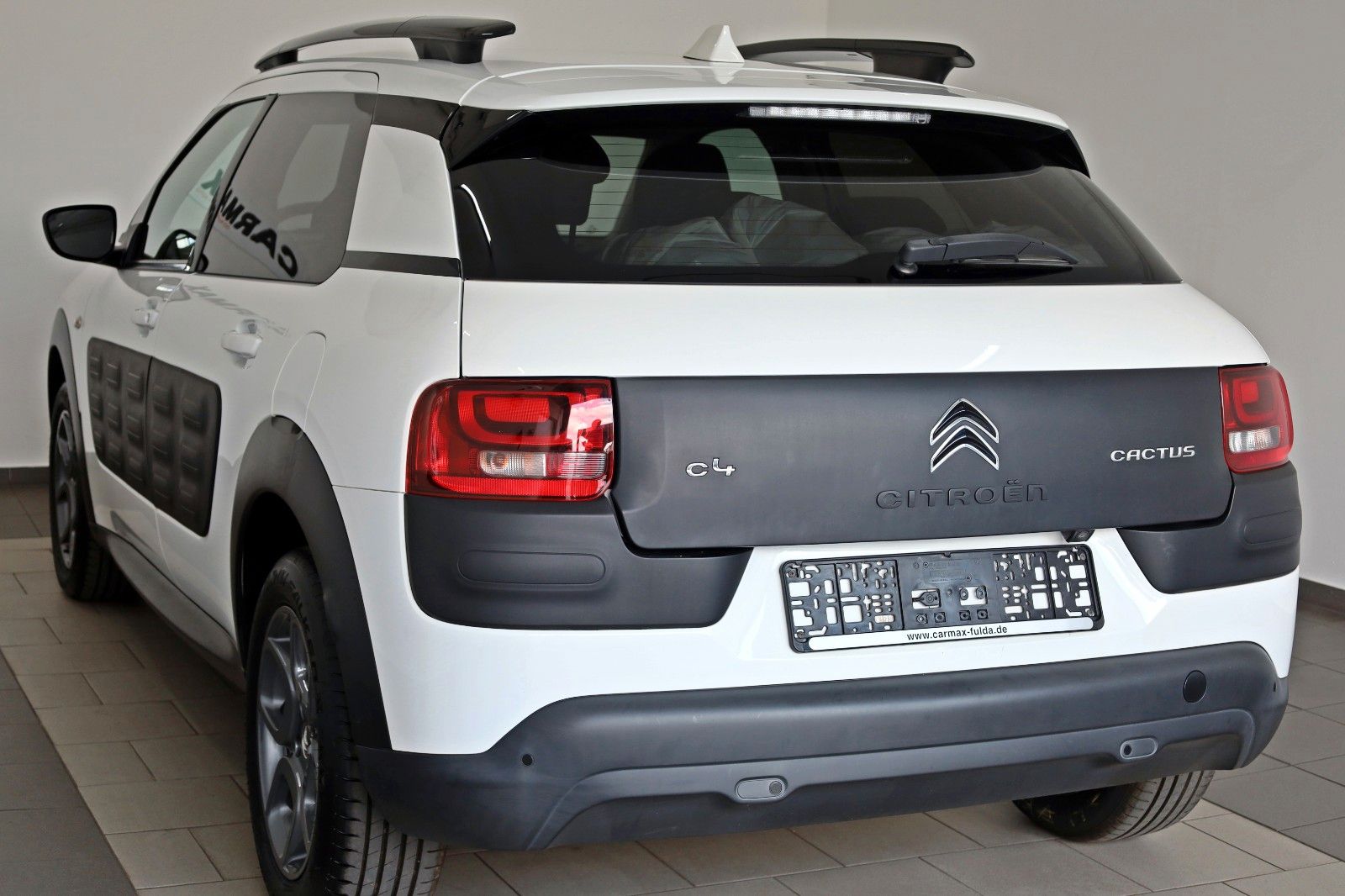Fahrzeugabbildung Citroën C4 Cactus Shine Navi,SH,PDC,Kamera,ParkAssist