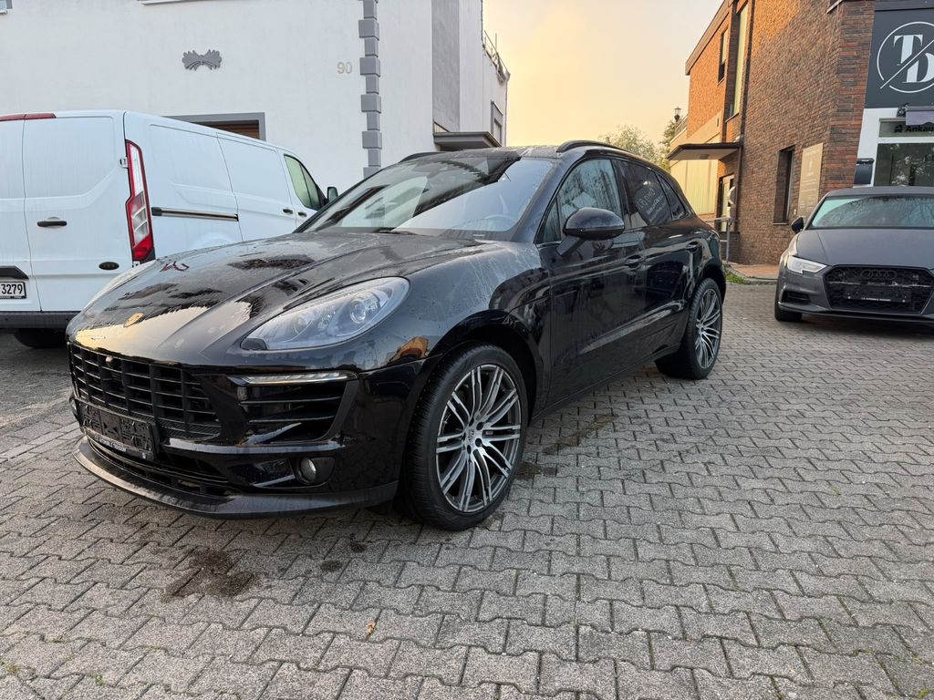 Image of Porsche Macan