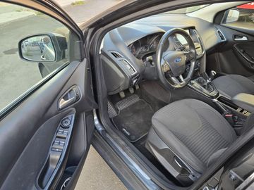 Ford Focus - 9