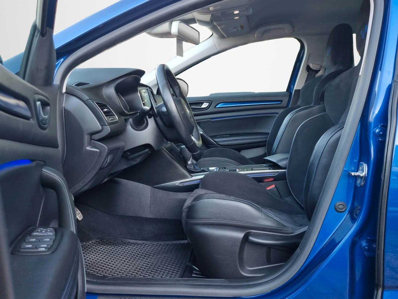 Renault Megane IV Grandtour GT*LED*BOSE*NAVI*PDC*KAMERA*