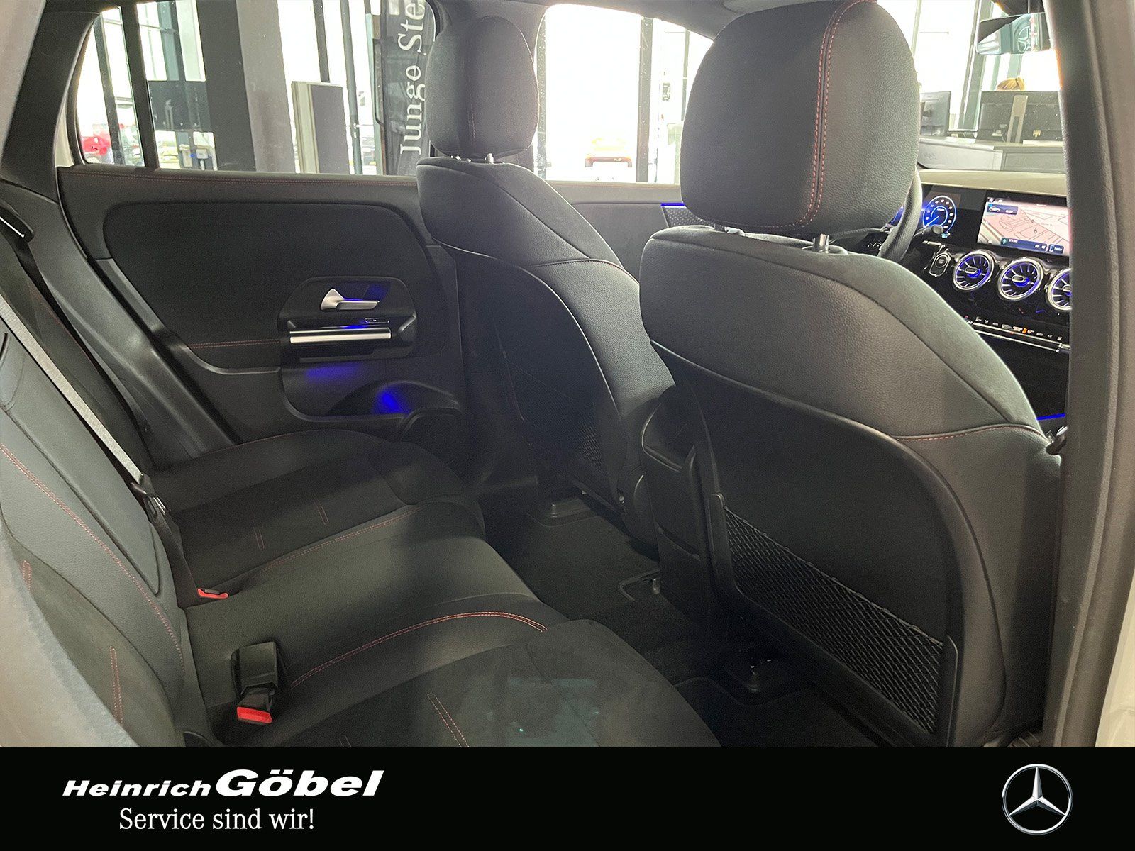 Fahrzeugabbildung Mercedes-Benz EQA 250 + AMG+LED+KAMERA+TOTWINKEL+CARPLAY+NIGHT