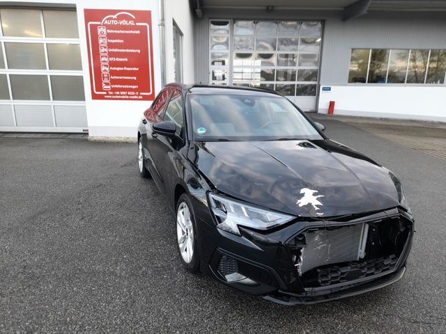 Audi A3 SB 30TFSI S tronic advanced LED/AHK/AMBIENTE