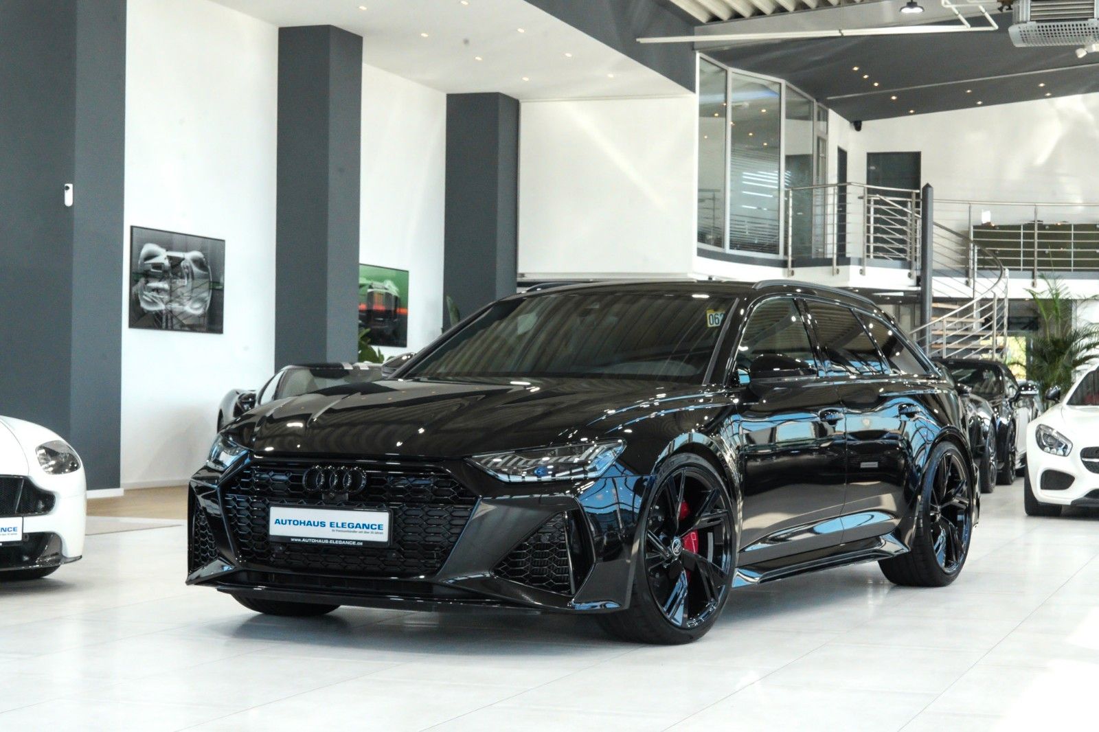 Audi RS6 2022, 4.0 benzīns, Automāts, Universāls, Melns — Latvijā
