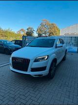 Audi Q7 7 Sitzer, Pano, ACC,AHK, S-Line - gebrauchte Audi Q7 aus dem Jahr 2010