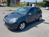 Ford Fiesta 1.4 TDCi 3p. Ghia - Ford Fiesta aus 2008 mit Diesel-Antrieb