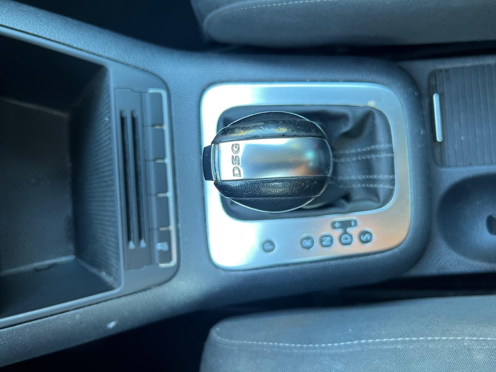 Volkswagen Golf Plus 2011 — photo 12