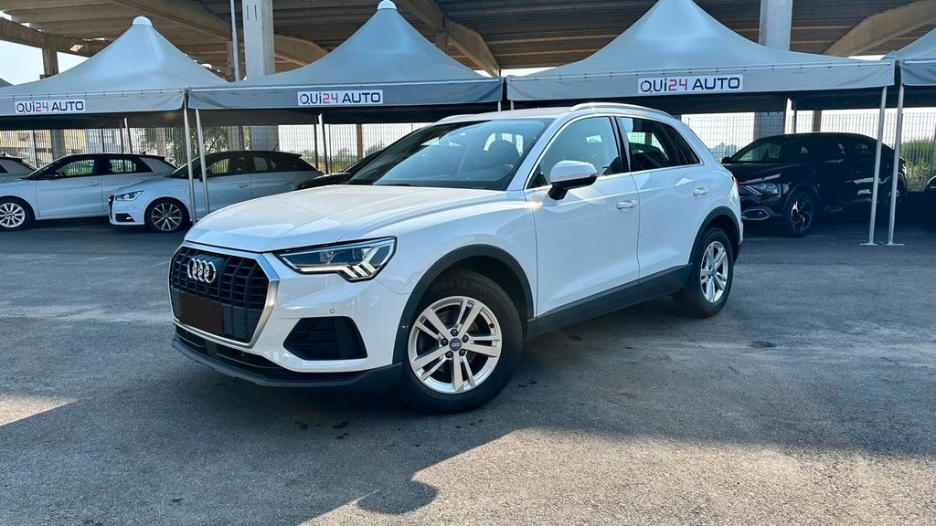 Image of Audi Q3