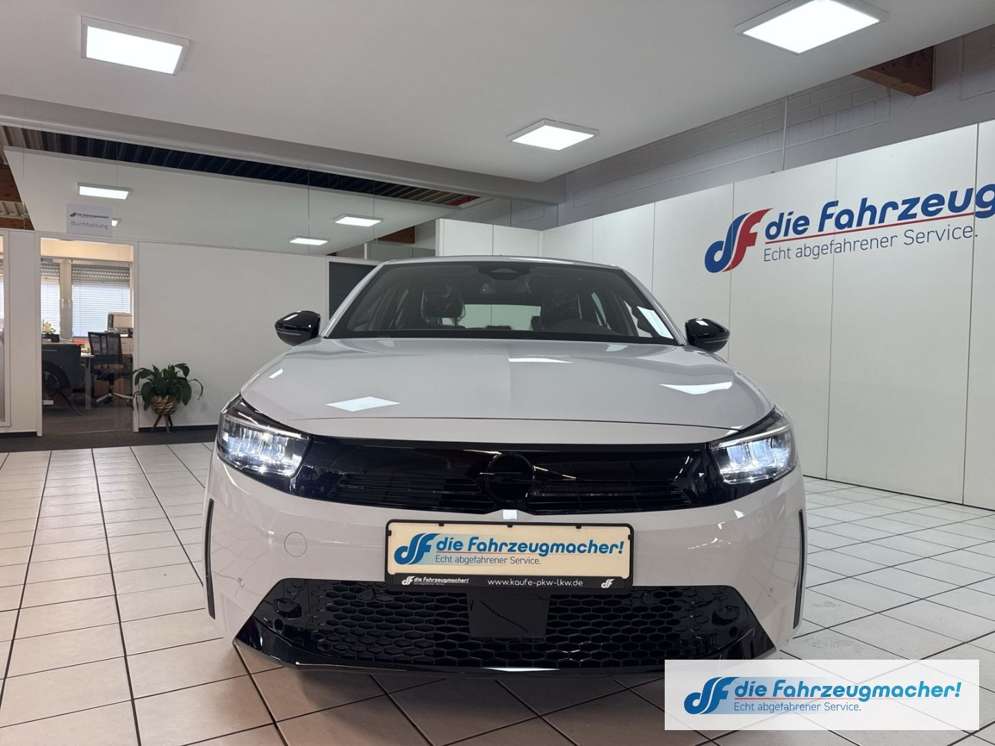 Fahrzeugabbildung Opel Corsa-e GS LED Apple CarPlay Android Auto Klimaa