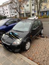 Ford Fiesta 1,3 51 kW Black Magic Black Magic - Ford Fiesta: Magic