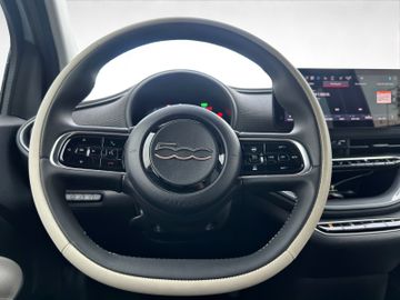 Fiat 500e Cabrio La Prima KAMERA CARPLAY SHZ