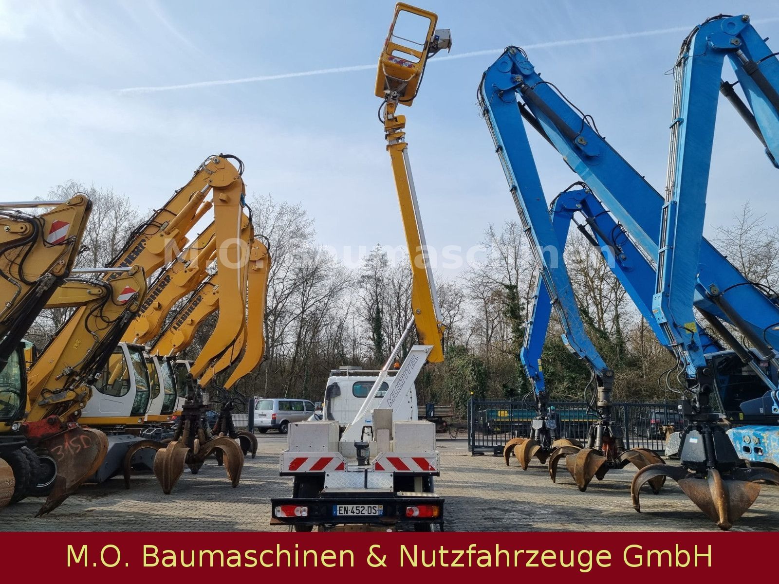 Fahrzeugabbildung Nissan Cabstar 32.10 Multititel 145 Alu/  14,5 m /