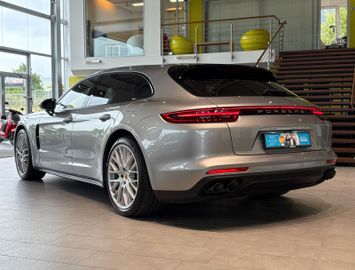 Porsche Panamera - 3