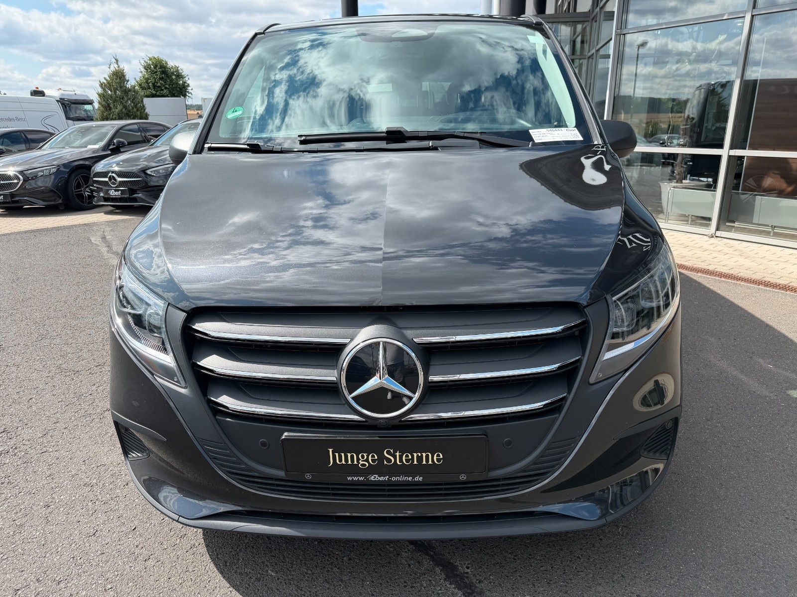 Fahrzeugabbildung Mercedes-Benz Vito 116 CDI 9G Tourer LED Kamera AHK2,5to