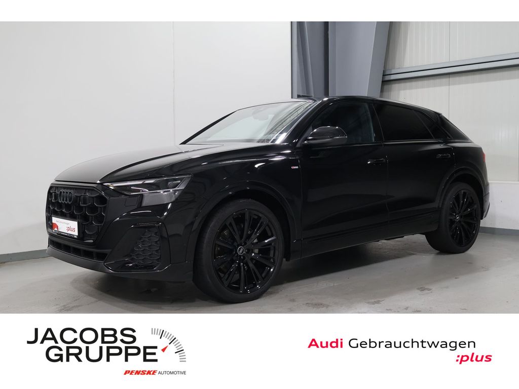 Image of Audi Q8
