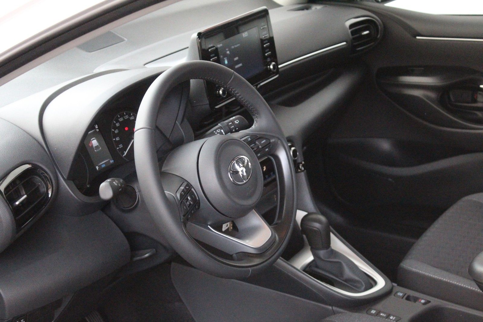 Fahrzeugabbildung Toyota Yaris 1.5 Hybrid Comfort