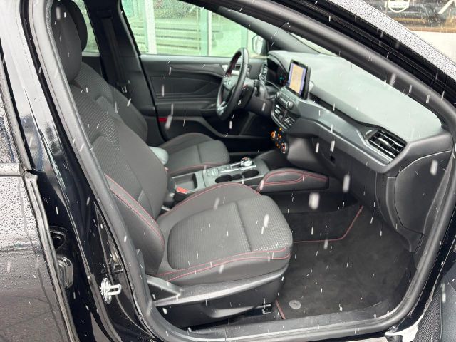 Ford Focus Turnier 1.5 Aut. ST-Line NaviLED