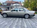 Mercedes-Benz 190 E 2.3, Zustand Museum, 49.300 km - Mercedes-Benz 190 aus 1988: 190e