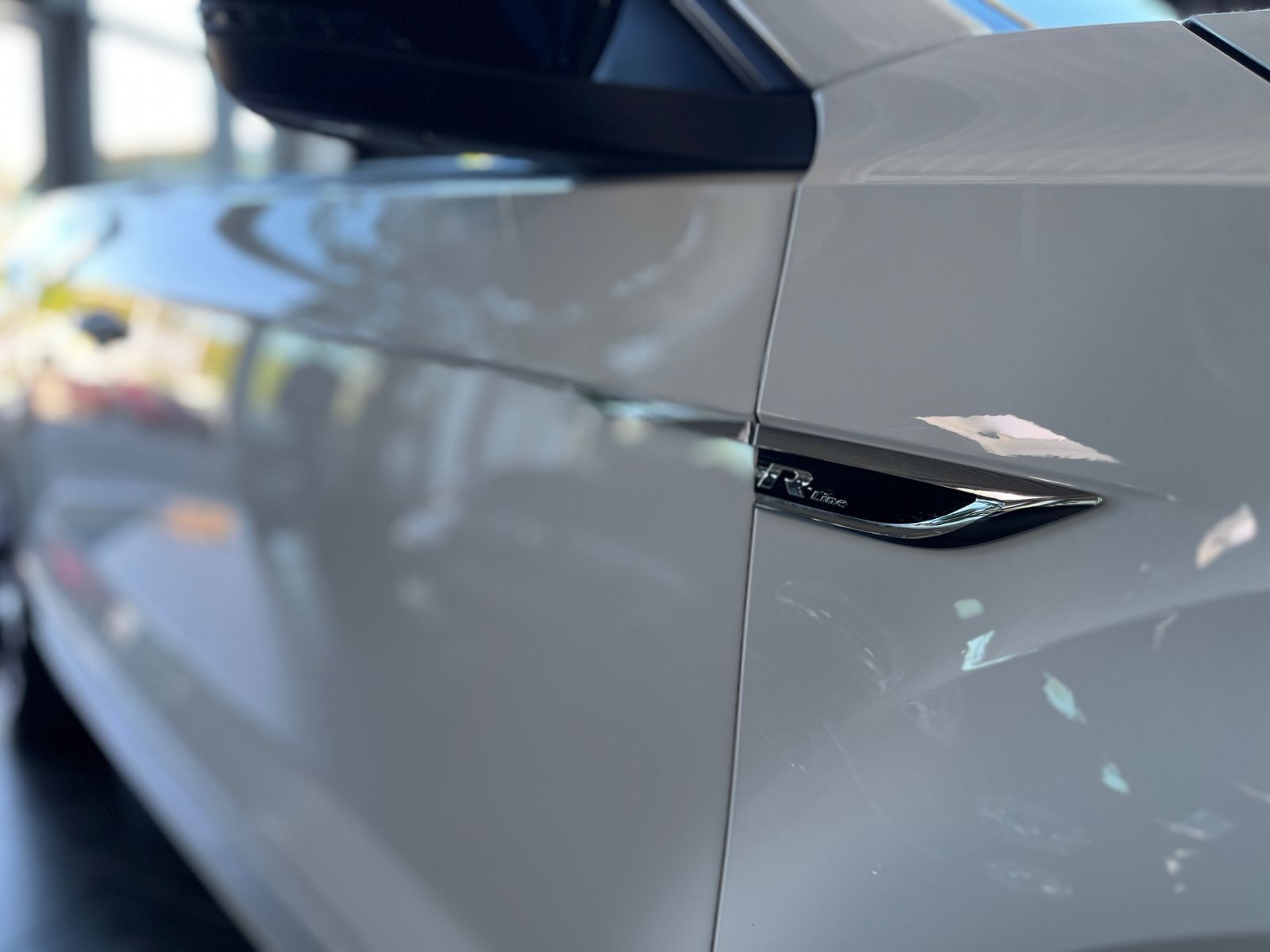 Fahrzeugabbildung Volkswagen T-Roc Cabriolet  R-Line Black ACC LED NAV RFK