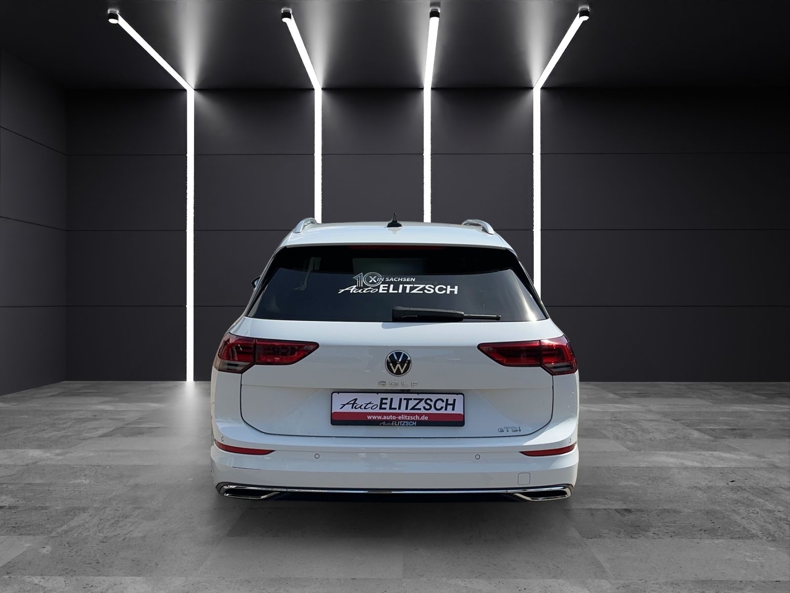 Fahrzeugabbildung Volkswagen Golf VIII Variant eTSI Active DSG DSG NAVI LED A