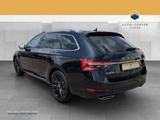 Skoda Superb Combi 2.0 TSI L&K 4x4 DSG 360°*4xSHZ*ACC - Skoda Superb 3T mit Benzin-Antrieb
