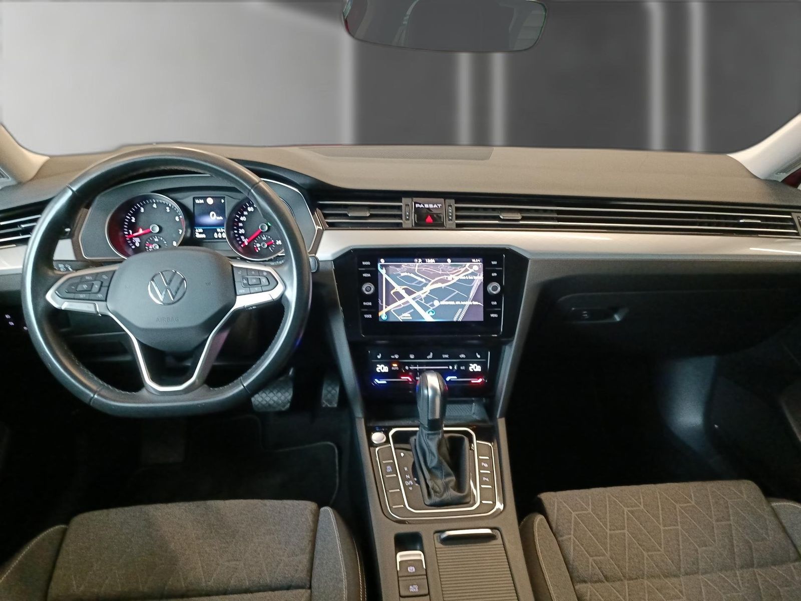 Volkswagen Passat - Bild 10