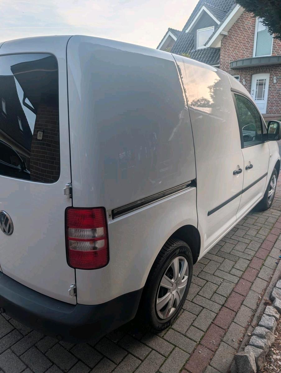 Volkswagen Caddy 2012 — engine 102 HP (75kW)