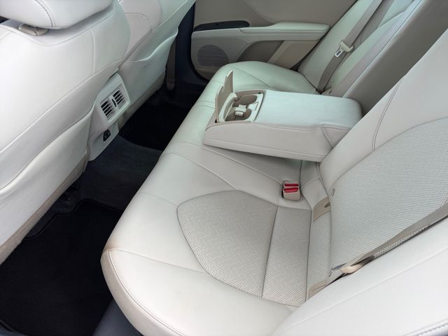 Camry 2,5 Hybrid Executive
