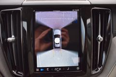 Fahrzeugabbildung Volvo XC60 B5 D AWD Autom Ultimate Dark*STDHZG*ACC*AHK