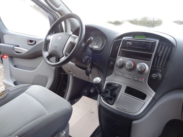 Fahrzeugabbildung Hyundai H-1 Travel/AHK/PDC/Klima/170PS/8-Sitzer/