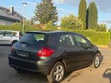 Toyota Auris Sol*NEU*TÜV*124PS*AHK*klima* Scheckheft Ge - Toyota Auris Sol mit Benzin-Antrieb