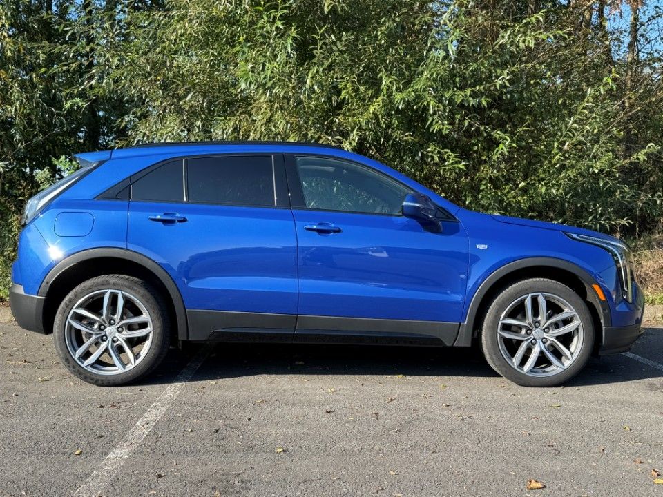 Fahrzeugabbildung Cadillac 350D Launch Edition Sport AWD Pano ACC VOLL