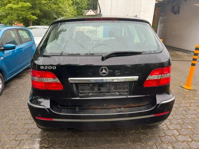 Fahrzeugabbildung Mercedes-Benz B 200 Panorama Leder Klima Alu