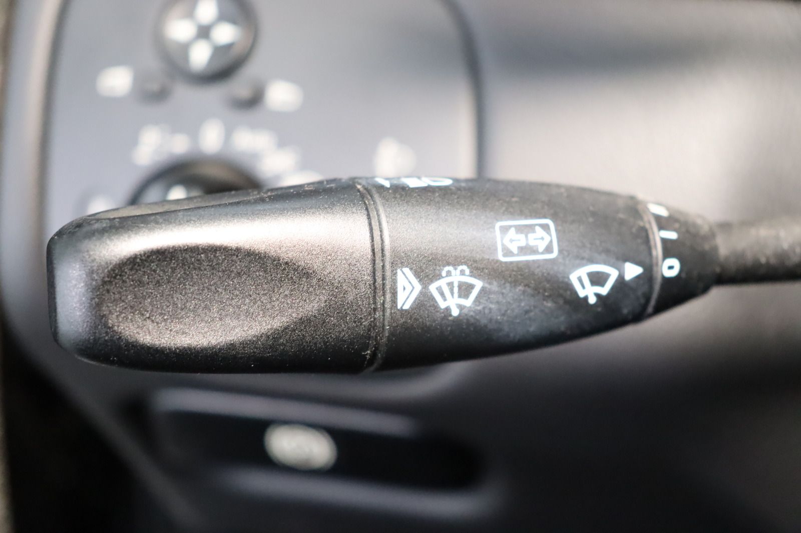 Fahrzeugabbildung Mercedes-Benz C 230 Sportcoupé * Navi * Sitzhzg. * PDC