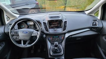Fahrzeugabbildung Ford C-MAX Titanium