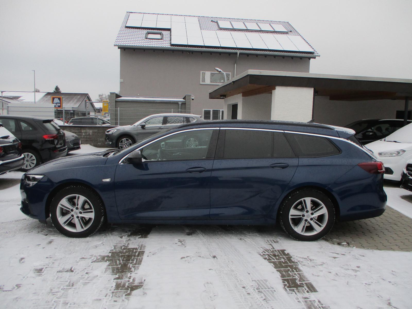 Opel Insignia 1.5 D NAVI LED SPURH TEMPO SITZH PDC