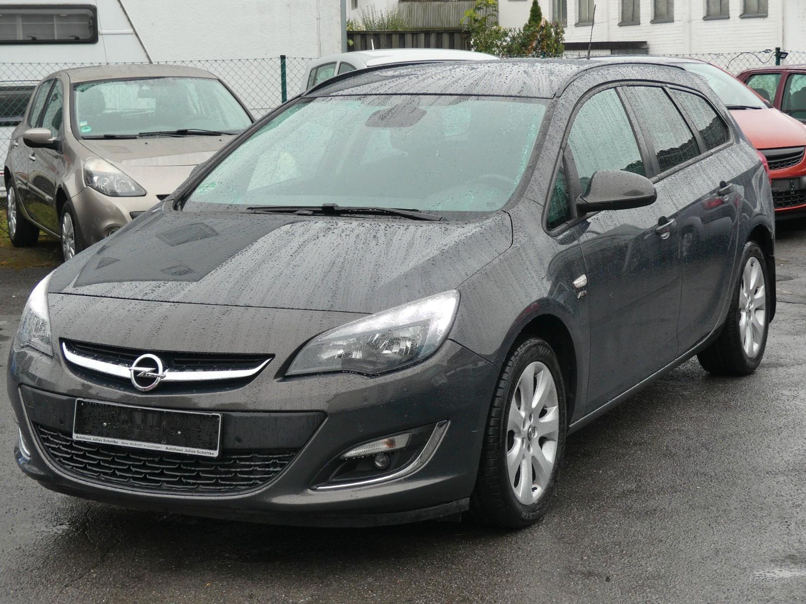 Opel Astra J Sports Tourer Active