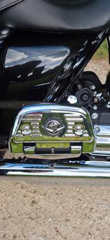Harley-Davidson Road King Classic, Schwarz mit viel Chrom - HARLEY-DAVIDSON ROAD KING CLASSIC
