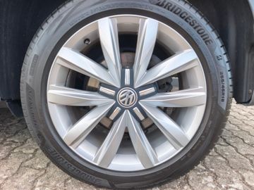 Volkswagen T6.1 Multivan 4M DSG*GenaSix*LED*Nav*Kamera*AHK*