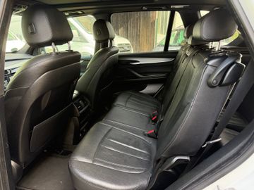 BMW X5 M50 - 7