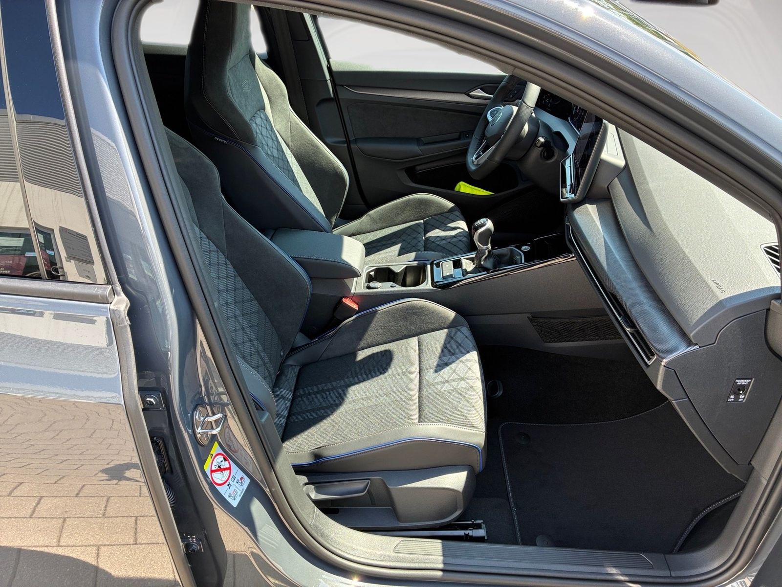 Volkswagen Golf - Bild 9